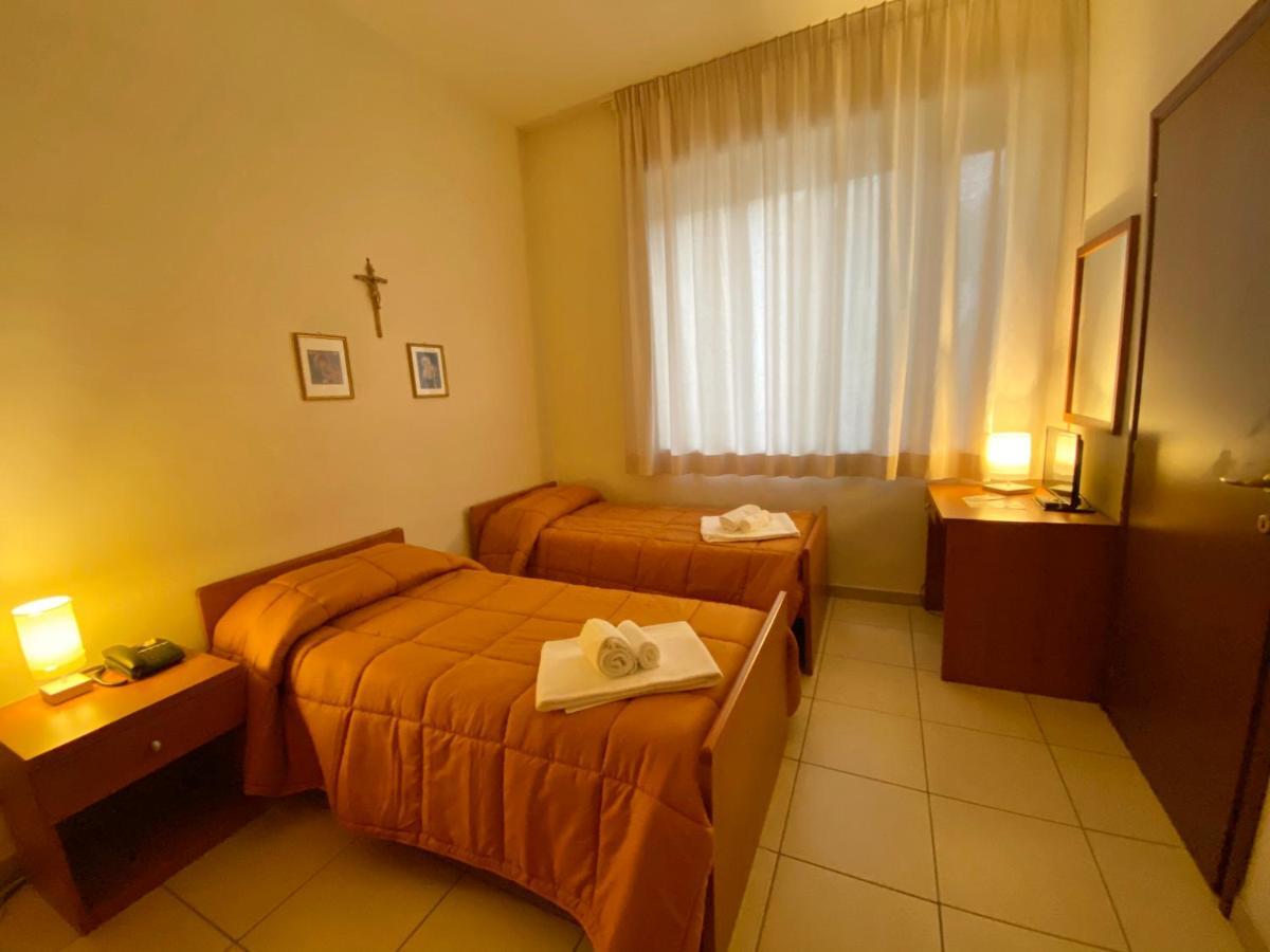 Casa Per Ferie Sant'Anna Hotel Matera Exterior foto